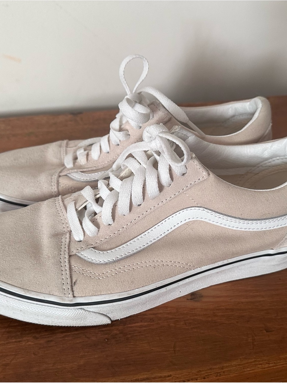 Vans Beige and White Old Skool Sneakers Womens 10.5 men’s 9